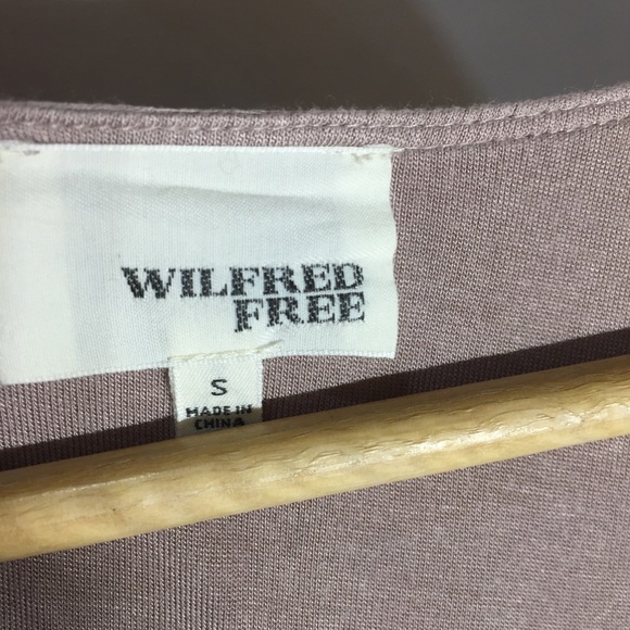 Wilfred free Teigen tee dress in taupe colour - Picture 4 of 8
